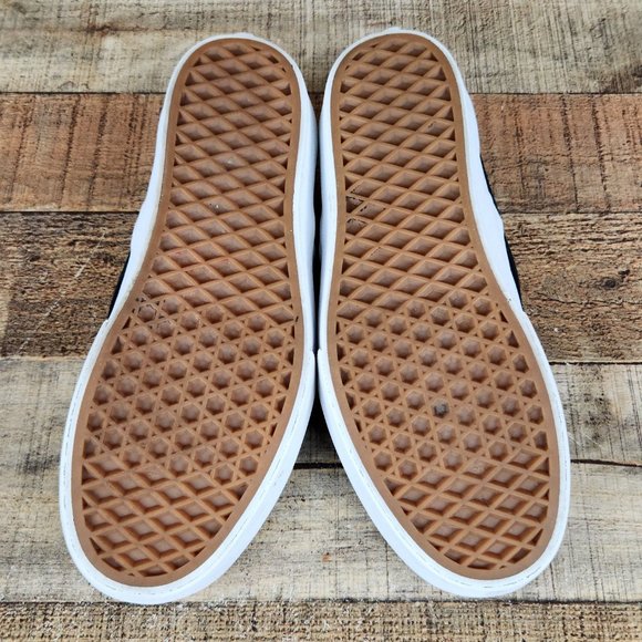 Vans Slip On Platform Women Sz 6 Suede Embossed Letters Casual Classic Black - Picture 8 of 10